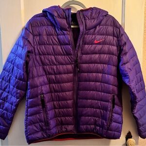 Nike Women’s Vibrant Purple Puffer Jacket with Hood